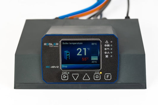 REGLER RC 48v2, comanda 2 circuite de incalzire, pompa ACM, vana si ventilator
