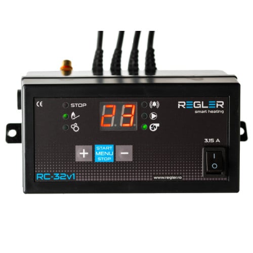 Regler RC-32v1 este o automatizare pentru centrale cu conbustibil solid, controlează pompa de recirculare centrală (IC) și ventilatorul de insuflare,  opțional se poate conecta senzor gaze arse sau termosta de camera