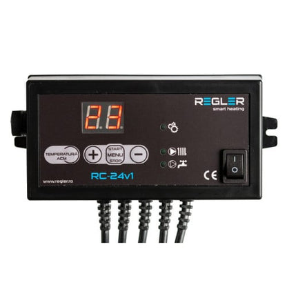 Regler RC-24v1 este un controler pentru două pompe de recirculare, pompa de încălzire (IC) și pompa de la boiler(ACM), alternativ pompa de anti condens (By-Pass) în acest caz senzorul de ACM trebuie montat pe țeava de retur al instalației.